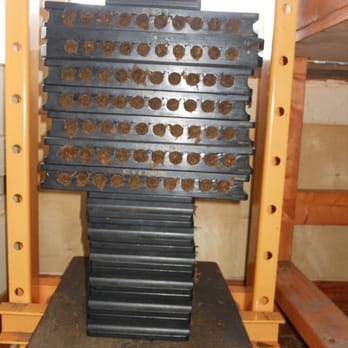 La Herencia De Cuba - Cigars in presses - Tobacco Shops Near Me - Tampa, Florida La Herencia De Cuba - Cigars in presses - Tobacco Shops Near Me - Tampa, Florida
