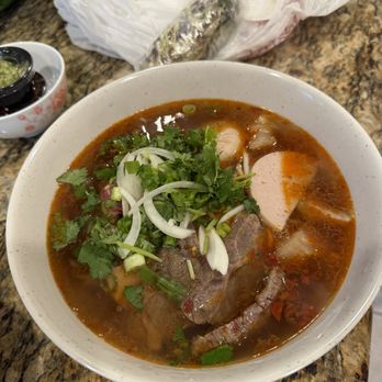 Saigon 88 - Take out with soup - Vietnamese Near Me - Sacramento, California