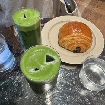 12 Matcha - Matcha latte, croissant - Cafes Near Me - New York, New York