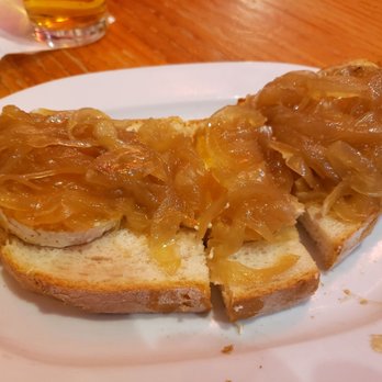 Melibea - Tosta queso with caramelized onions - Tapas/Small Plates Near Me - Madrid, M