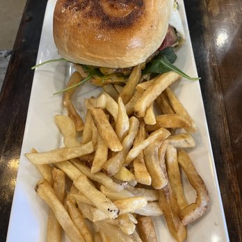 Farmer's Table - Hamburger and fries - New American Near Me - La Mesa, California