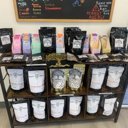 Bon Appe Sweet - They sell coffee to take home, chocolate covered espresso beans, and their freshly made chocolate bars