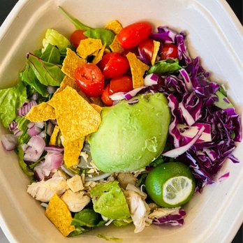 sweetgreen - Healthy Salads, Wraps, and Bowls - Guacamole green - Salad Near Me - Pasadena, California