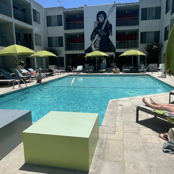 Sunset Marquis - Hotels Near Me - West Hollywood, California