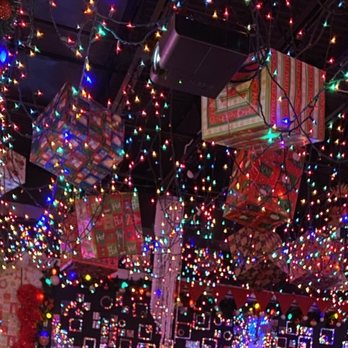 Miracle on Monroe - Inside - Cocktail Bars Near Me - Atlanta, Georgia Miracle on Monroe - Inside - Cocktail Bars Near Me - Atlanta, Georgia