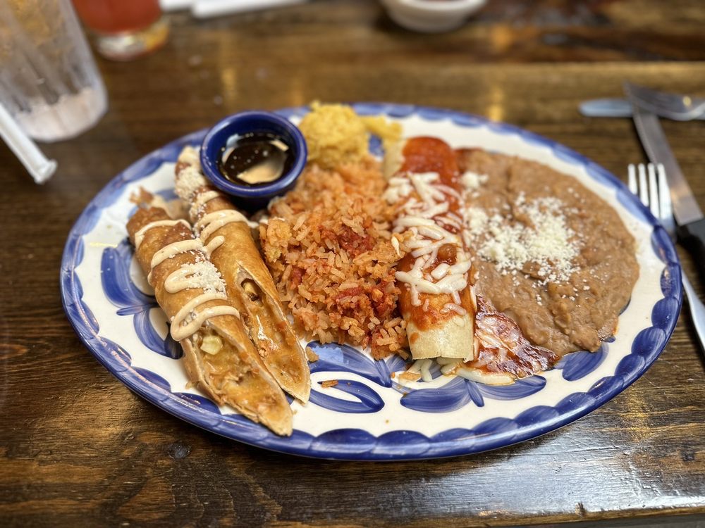 Chevys Fresh Mex — Mexican restaurant in Santa Rosa