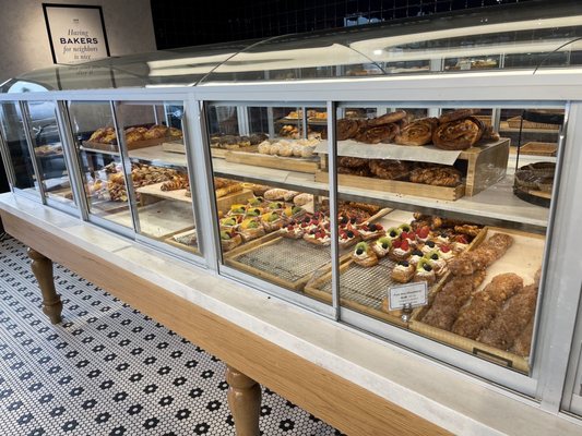 Paris Baguette by null