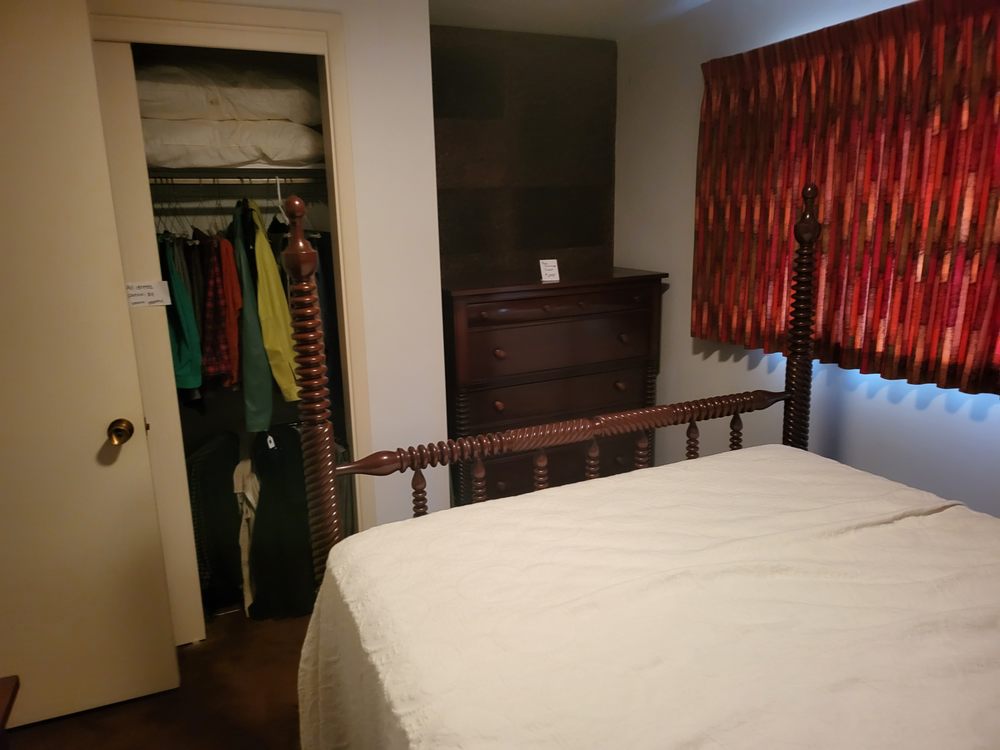 Slide of Savin Spaces Junk Removal