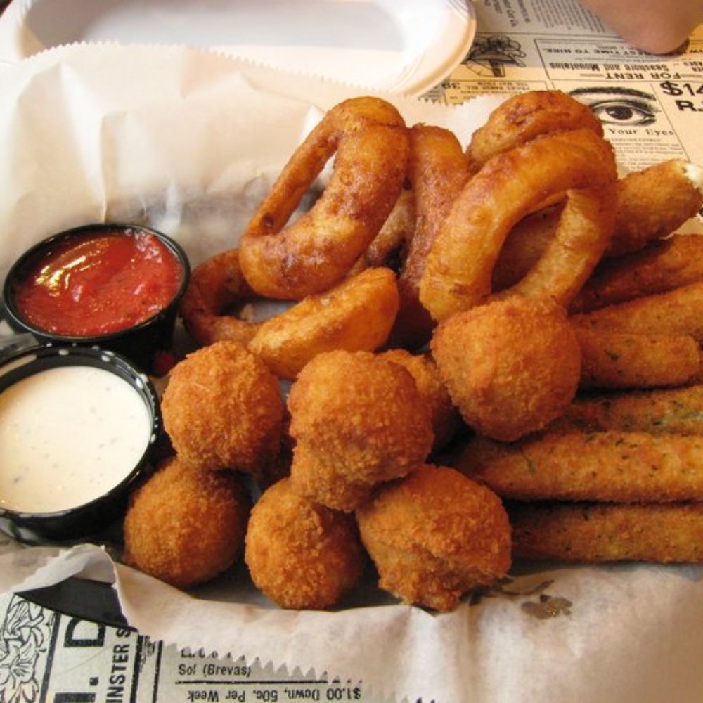 Lamplighter Inn - Appetizers - Bars Near Me - Palatine, Illinois Lamplighter Inn - Appetizers - Bars Near Me - Palatine, Illinois