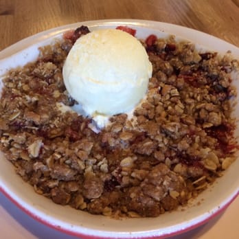 True Food Kitchen - Strawberr rhubarb crisp...yum! - New American Near Me - Denver, Colorado