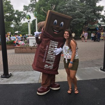 Hersheypark - Chocolate Bar Costume! - Amusement Parks Near Me - Hershey, Pennsylvania