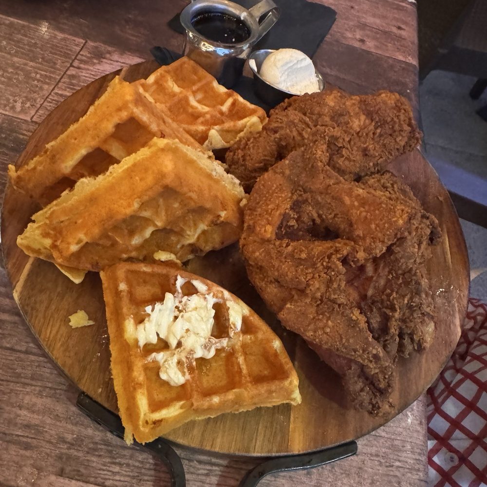 Batch Local Kitchen - Fried chicken and waffles - Cocktail Bars Near Me - West Palm Beach, Florida Batch Local Kitchen - Fried chicken and waffles - Cocktail Bars Near Me - West Palm Beach, Florida