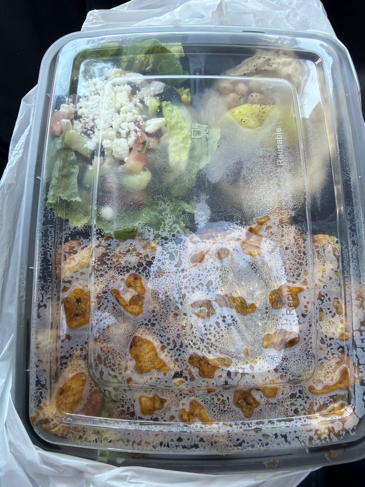 Hot Gyros Mediterranean Grill Image