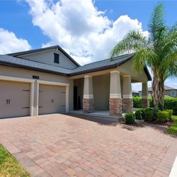 Crystal Bracero Central Florida Realtor - Let us get your home search started today!