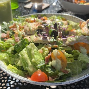 Good Kitchen + Market - Avo BLT Salad - Coffee & Tea Near Me - Marietta, Georgia Good Kitchen + Market - Avo BLT Salad - Coffee & Tea Near Me - Marietta, Georgia