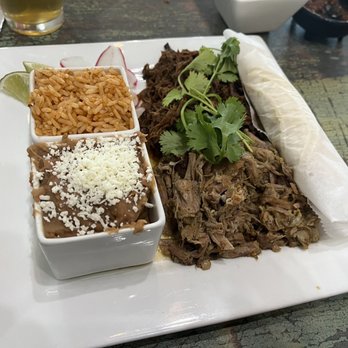 Las Tortillas Mexican Restaurant - Chef's Platter carnitas and barbacoa - Mexican Near Me - Rosemount, Minnesota