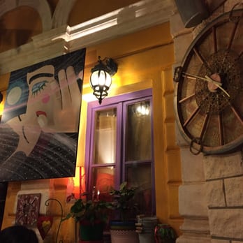 Luka Lu Restaurant - Brilliant decor - Serbo Croatian Near Me - Prague, Puerto Rico