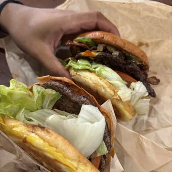 Farm To Smash - Burgers Near Me - Escondido, California