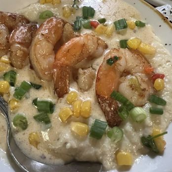 Ocean Grill & Bar - Shrimp and grits - Seafood Near Me - Key West, Florida