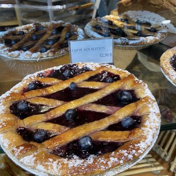 Première Moisson - Bakeries Near Me - Montreal, Quebec Première Moisson - Bakeries Near Me - Montreal, Quebec