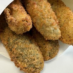 Fifties Grill and Dairy - Fried Pickles (5)