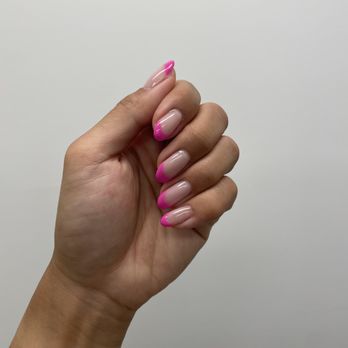 PinkFile - Nail Technicians Near Me - New York, New York PinkFile - Nail Technicians Near Me - New York, New York