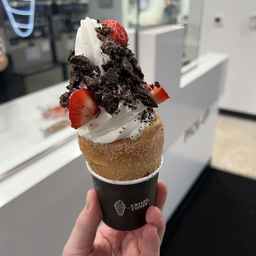Crispy Cones - Vanilla, nutlella strawberry and Oreo! - Ice Cream & Frozen Yogurt Near Me - Orlando, Florida Crispy Cones - Vanilla, nutlella strawberry and Oreo! - Ice Cream & Frozen Yogurt Near Me - Orlando, Florida
