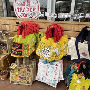 Trader Joe's - Grocery Near Me - Dublin, Ohio