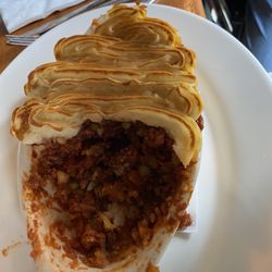 Cavanaughs Headhouse - Inside the Shepherd 's Pie
