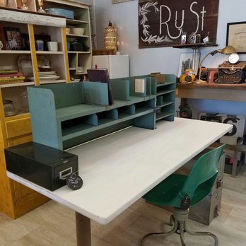 Rust - Antiques Near Me - Pensacola, Florida