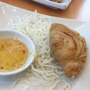 Jatujak - Thai curry puffs - Thai Near Me - Toronto, Ontario Jatujak - Thai curry puffs - Thai Near Me - Toronto, Ontario