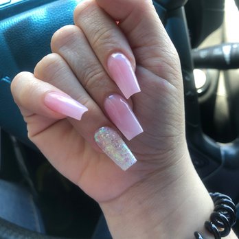 Belle's Nails and Lashes - Skin Care Near Me - Fontana, California Belle's Nails and Lashes - Skin Care Near Me - Fontana, California