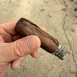 Vitola Fine Cigars - Mountain Brook - Cigar from vitola