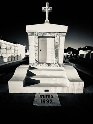 St. Louis Cemetery No. 3 by null