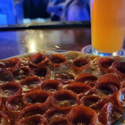 Crowleys Tavern Pizza and Brew - Pizza Slice andnCali Squeeze