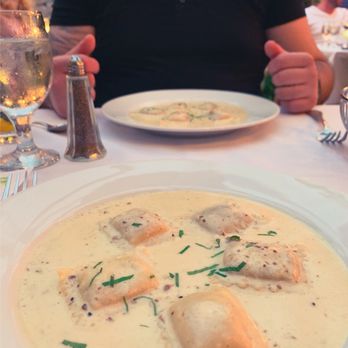 Il Falco - Italian Near Me - Long Island City, New York