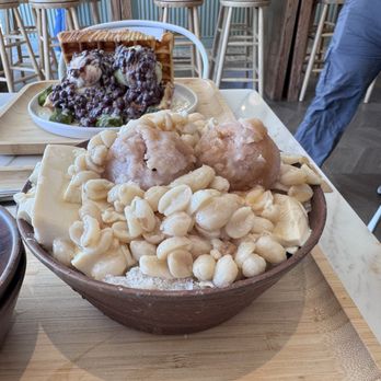 Micco Cafe - Tofu shaved ice with peanuts and taro - Taiwanese Near Me - Bayside, New York