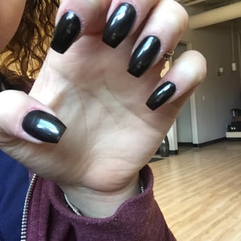 Couture Nails & Spa - Happy happy happy drying station selfies - Waxing Near Me - Worcester, Massachusetts