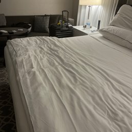 The room small The room small