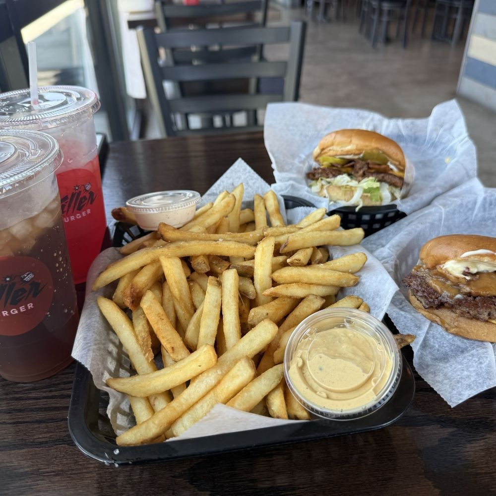 Killer Burger Potranco - Pint size burgers for reference - Burgers Near Me - San Antonio, Texas Killer Burger Potranco - Pint size burgers for reference - Burgers Near Me - San Antonio, Texas