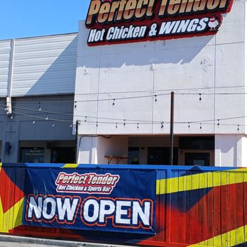 Perfect Tender Hot Chicken - Exterior of the restaurant. - Chicken Wings Near Me - San Antonio, Texas