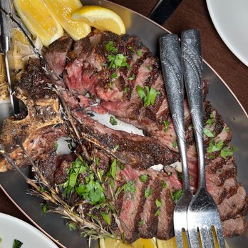 Mino's - Bistecca Alla Fiorentina - Italian Near Me - Winnetka, Illinois
