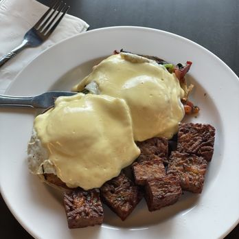 Scratch Kitchen & Catering - Veggie Benedict - Breakfast & Brunch Near Me - Newport, Rhode Island