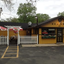 ALGONQUIN SUB SHOP - Updated July 2025 - 155 Photos &amp; 401 Reviews - 105 ...