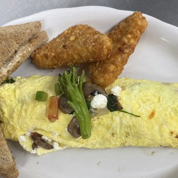 Lunenburg Diner - Delicious veggie omelette - Diners Near Me - Lunenburg, Massachusetts Lunenburg Diner - Delicious veggie omelette - Diners Near Me - Lunenburg, Massachusetts