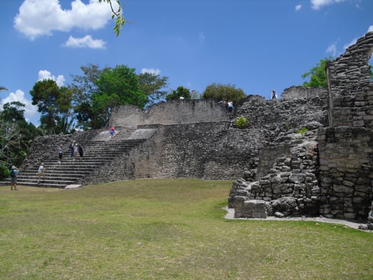 Zona Arqueológica de Kohunlich by null