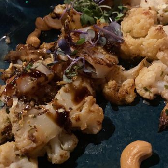 North Harbor Club - Cauliflower and scallop appetizer - New American Near Me - Davidson, North Carolina North Harbor Club - Cauliflower and scallop appetizer - New American Near Me - Davidson, North Carolina