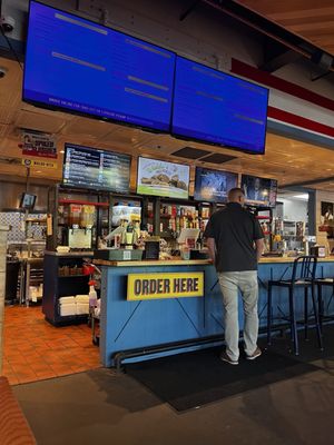 Waldo's Chicken & Beer by null