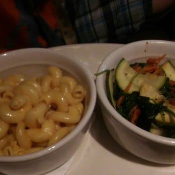 Twin Peaks - Kids mac n cheese w/ veggies - Sports Bars Near Me - Orlando, Florida