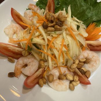 Aiyara Thai Cuisine - Papaya Salad - 7.5/10 - Thai Near Me - Temecula, California Aiyara Thai Cuisine - Papaya Salad - 7.5/10 - Thai Near Me - Temecula, California